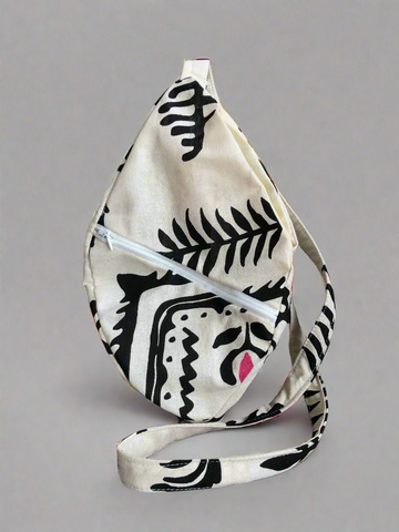 Black & off-white Japa Bag