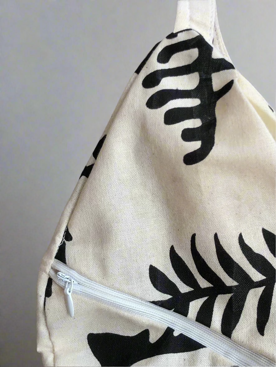 Black & off-white Japa Bag