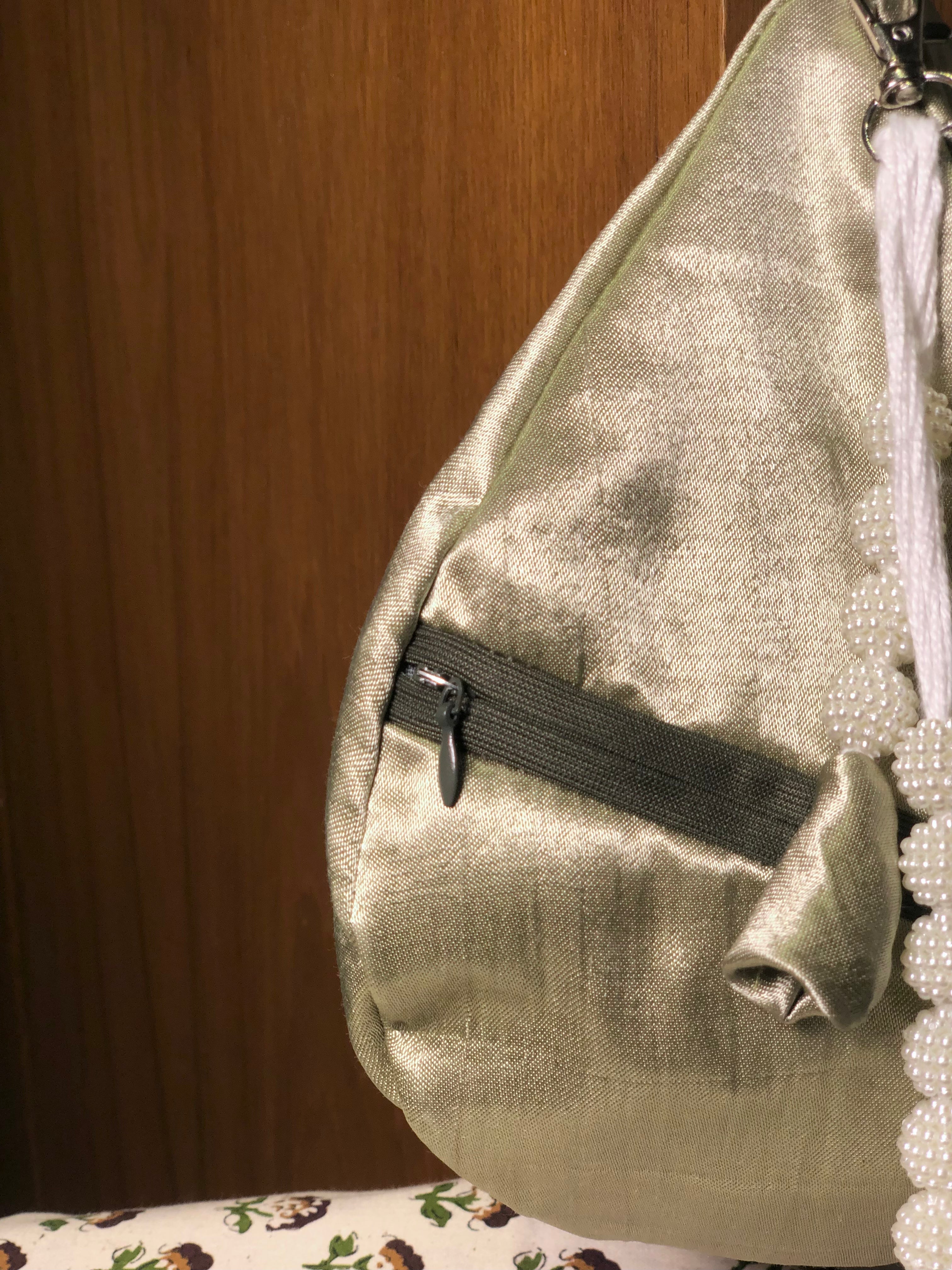 Pista Lotus Silk Japa Bag